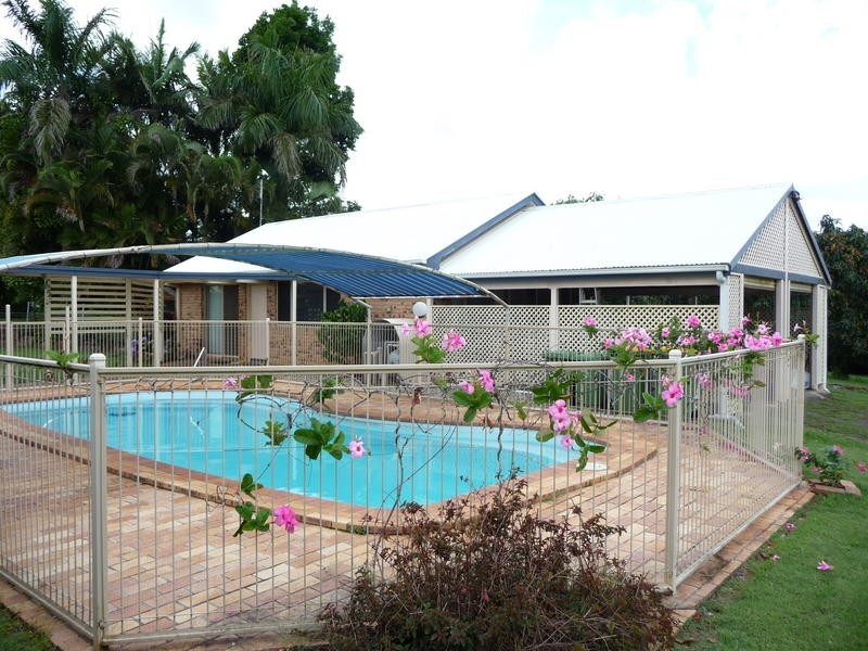 Glass House Mountains QLD 4518