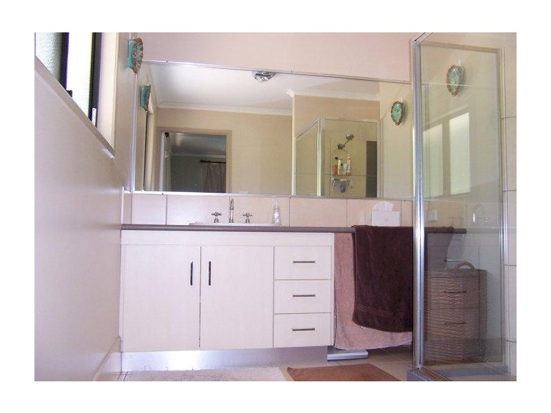 Diamond Valley QLD 4553