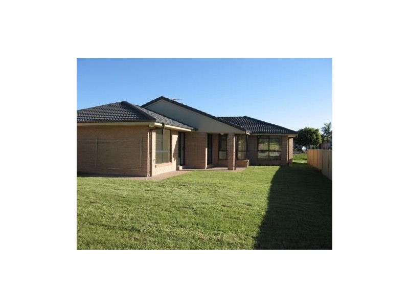 6 Preston Drive Macksville, Macksville NSW 2447