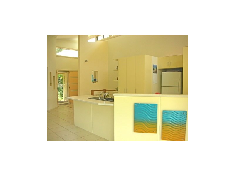 12 Home Street, Hat Head NSW 2440