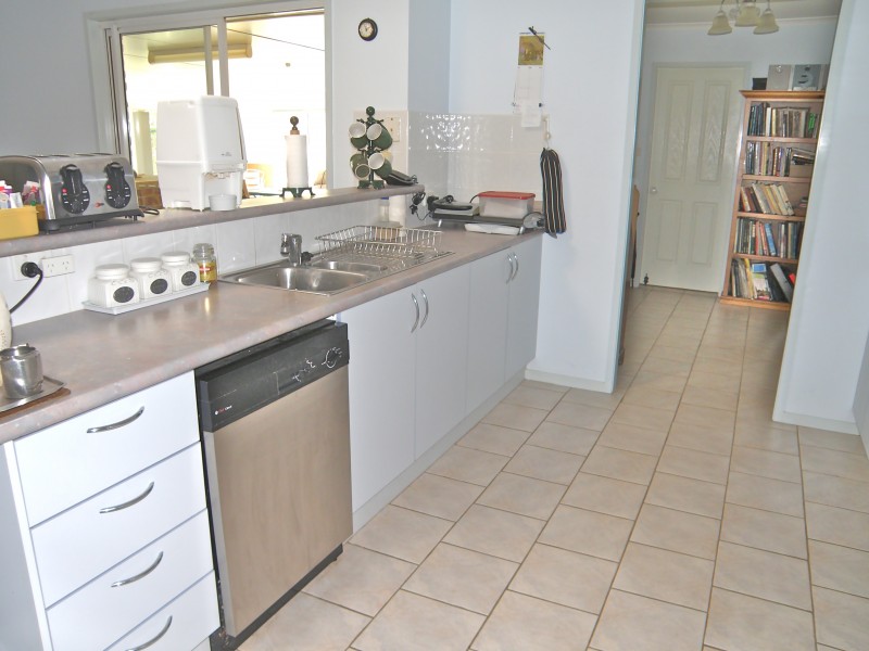 15 Jonas Absalom Drive, Port Macquarie NSW 2444