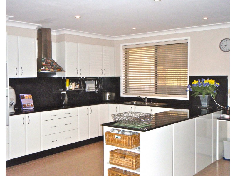 1 Melaleuca Close, Port Macquarie NSW 2444