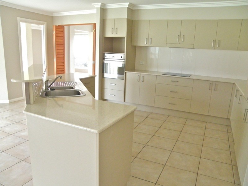 15 Tweed Place, Lake Cathie NSW 2445