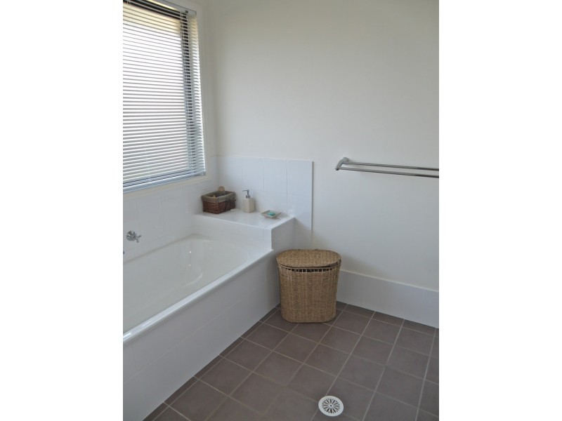 63 Brindabella Way, Port Macquarie NSW 2444