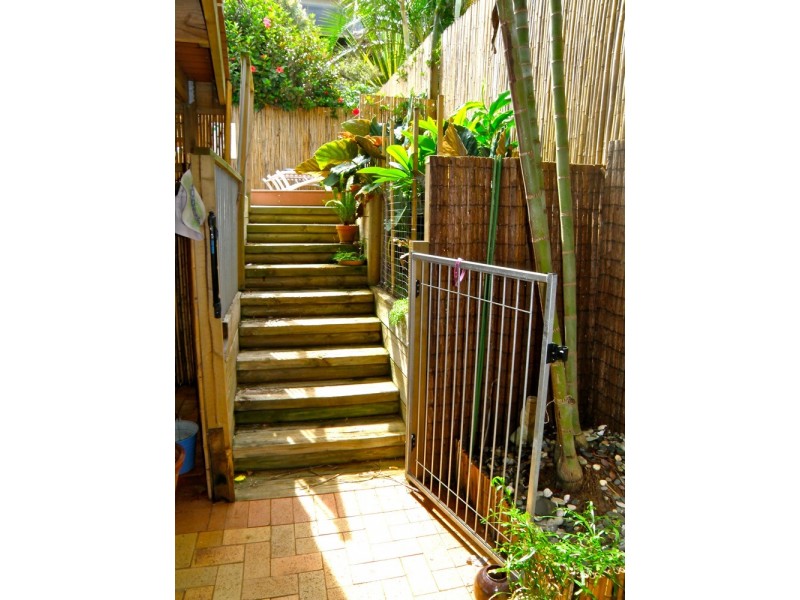 1/151 Matthew Flinders Drive, Port Macquarie NSW 2444