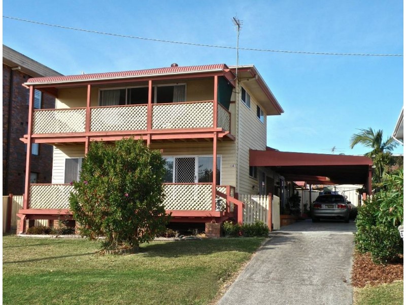 4 Arncliffe Avenue, Port Macquarie NSW 2444