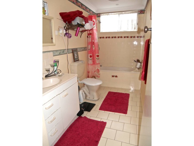 4 Arncliffe Avenue, Port Macquarie NSW 2444