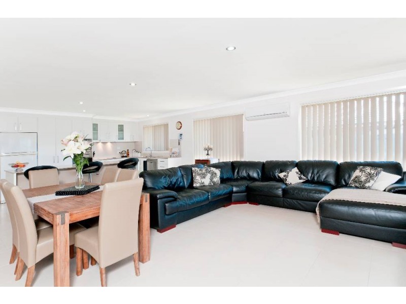 73 Currawong Drive, Port Macquarie NSW 2444