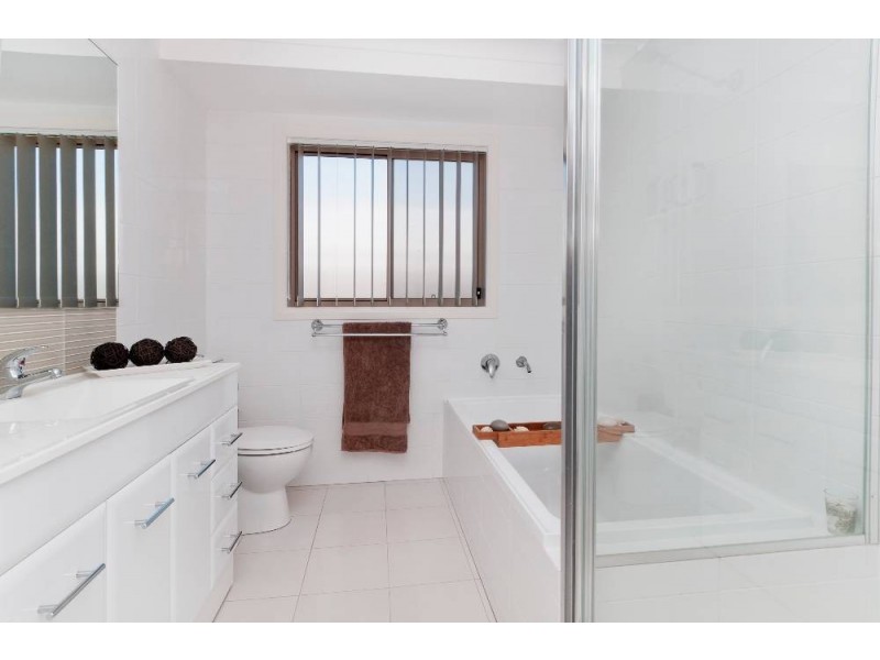 73 Currawong Drive, Port Macquarie NSW 2444