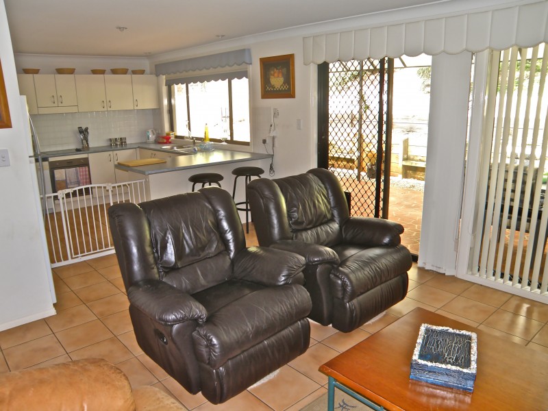 56 Jonas Absalom Drive, Port Macquarie NSW 2444