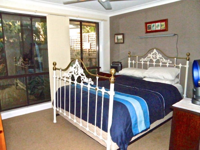 2/12 Jinalee Crescent, Port Macquarie NSW 2444