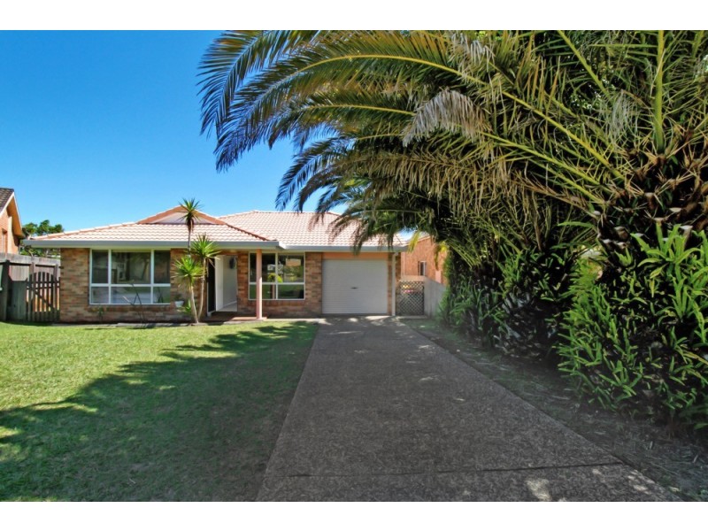 11 Scarlet Place, Port Macquarie NSW 2444