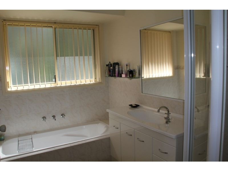 111 Lake Rd, Port Macquarie NSW 2444