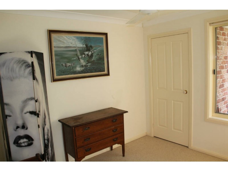 111 Lake Rd, Port Macquarie NSW 2444