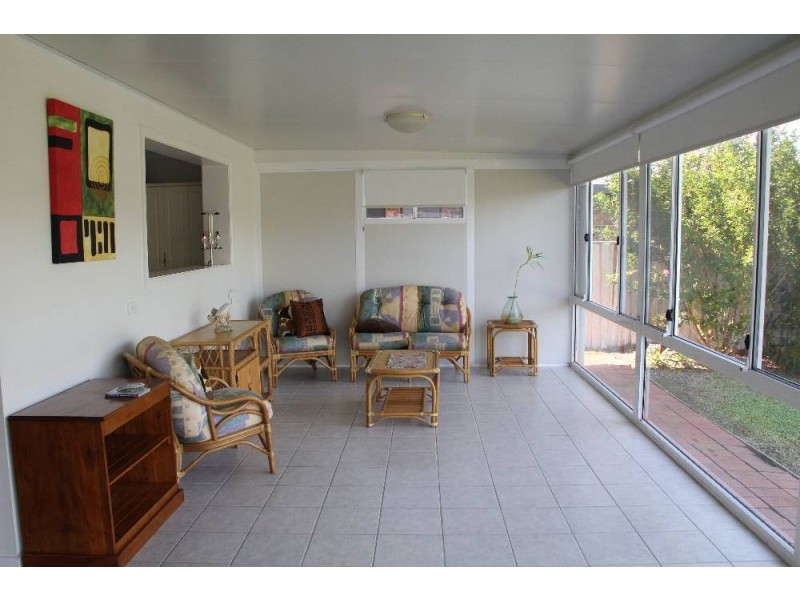 16 LAGUNA PL, Port Macquarie NSW 2444