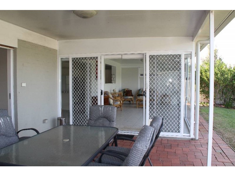 16 LAGUNA PL, Port Macquarie NSW 2444