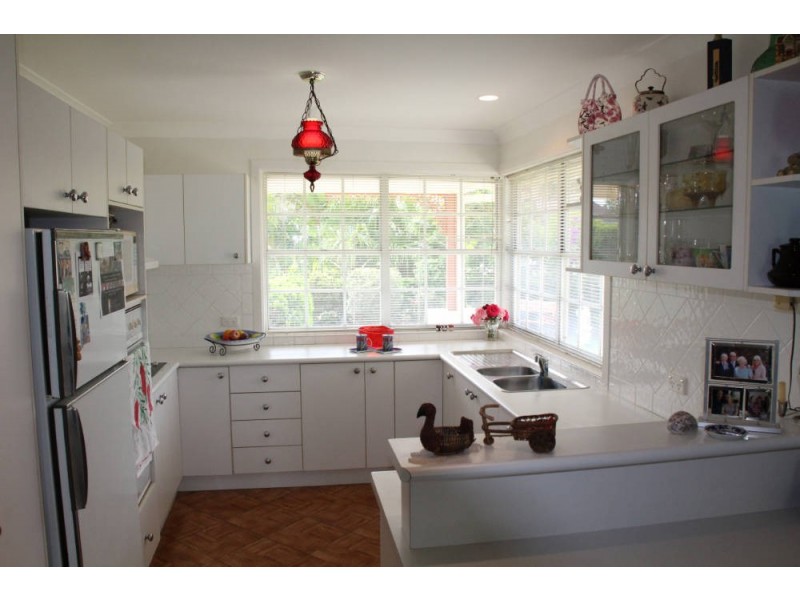 2 St Andrews Av, Port Macquarie NSW 2444