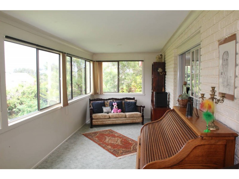 2 St Andrews Av, Port Macquarie NSW 2444