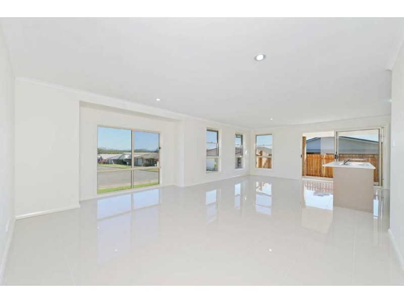 1/47 Friar Close, Port Macquarie NSW 2444