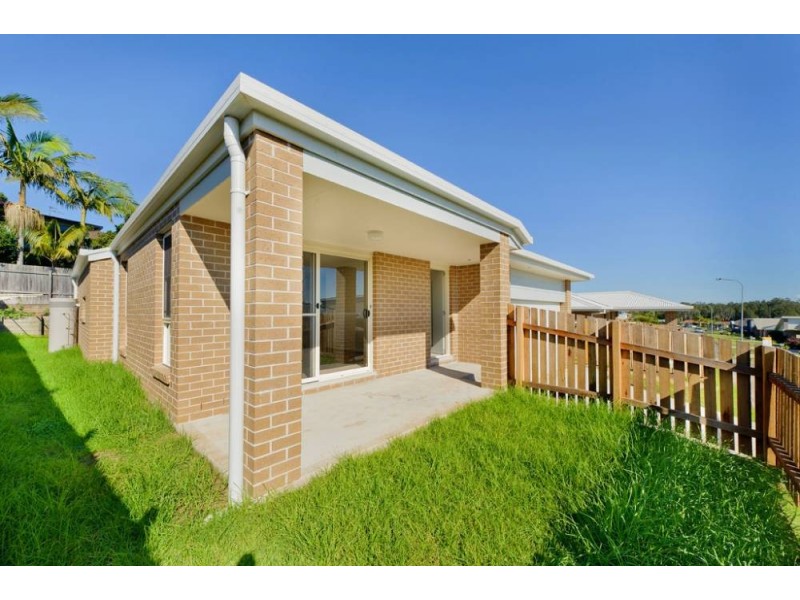 2/47 Friar Cl, Port Macquarie NSW 2444