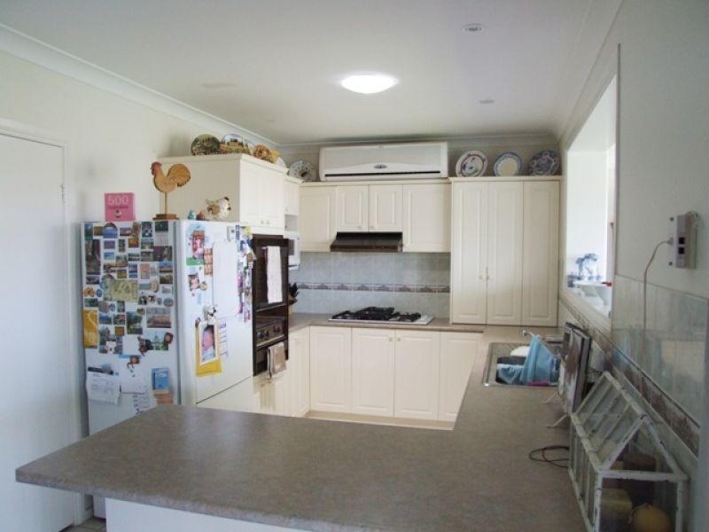 16 Laguna Pl, Port Macquarie NSW 2444