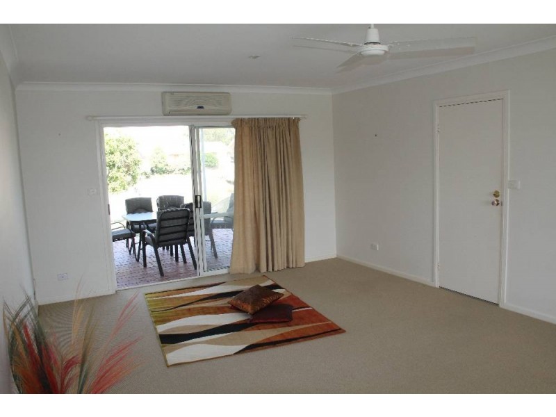 16 Laguna Pl, Port Macquarie NSW 2444