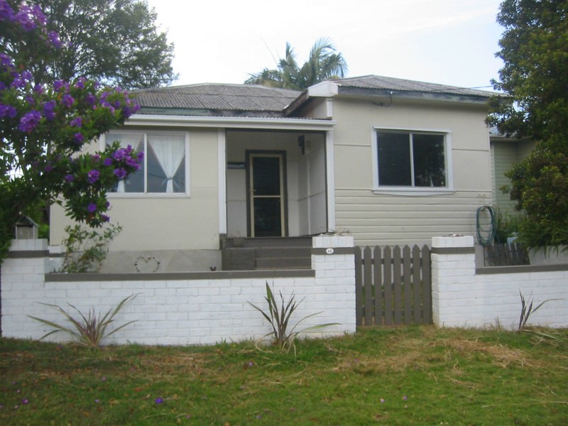 42 Lake Road, Port Macquarie NSW 2444