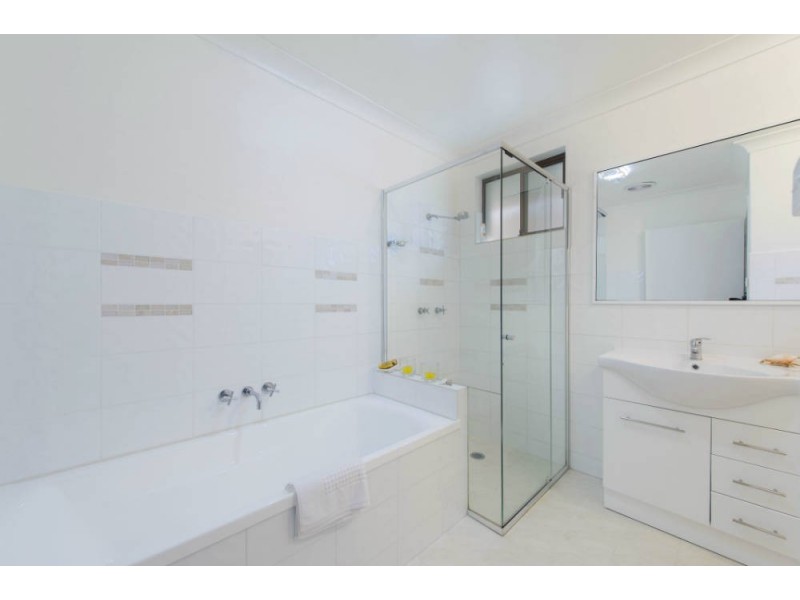 12 Riverpark Road, Port Macquarie NSW 2444