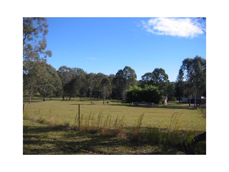 144 Kenwood Drive, Lake Cathie NSW 2445