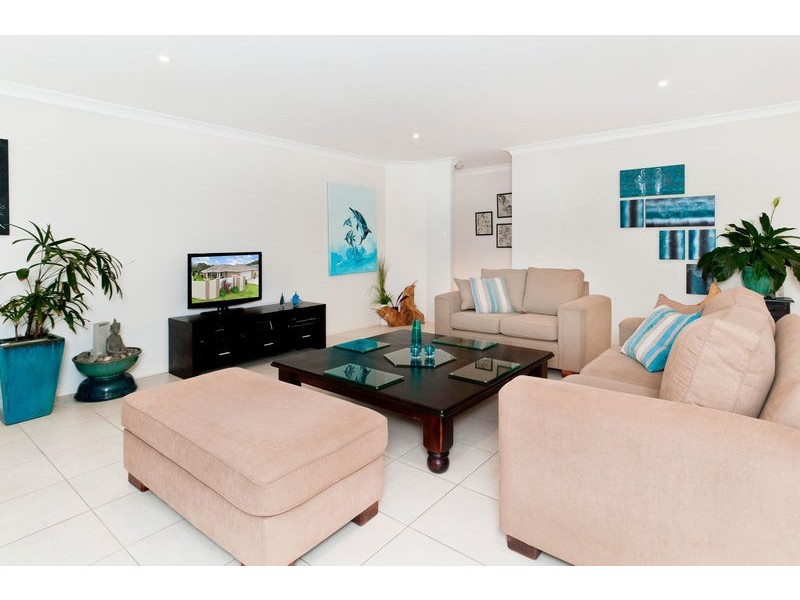 4 Catalina Close, Lake Cathie NSW 2445