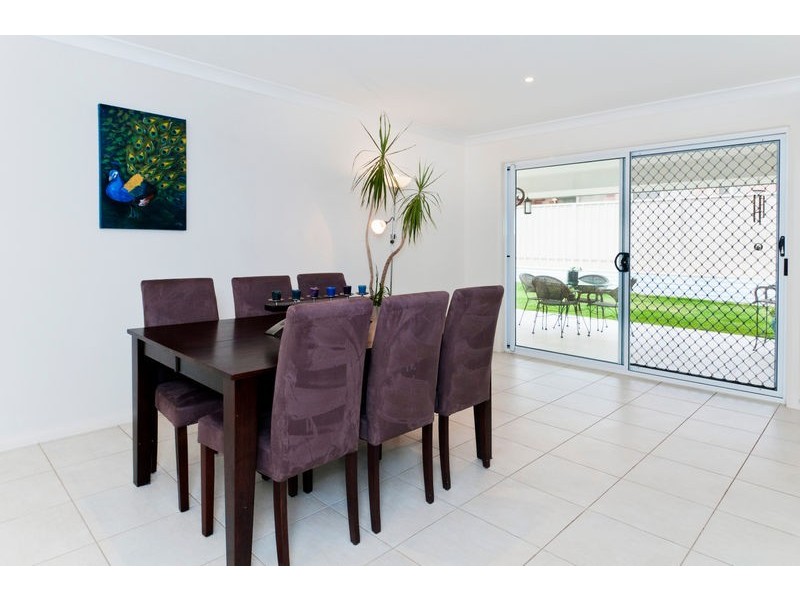 4 Catalina Close, Lake Cathie NSW 2445