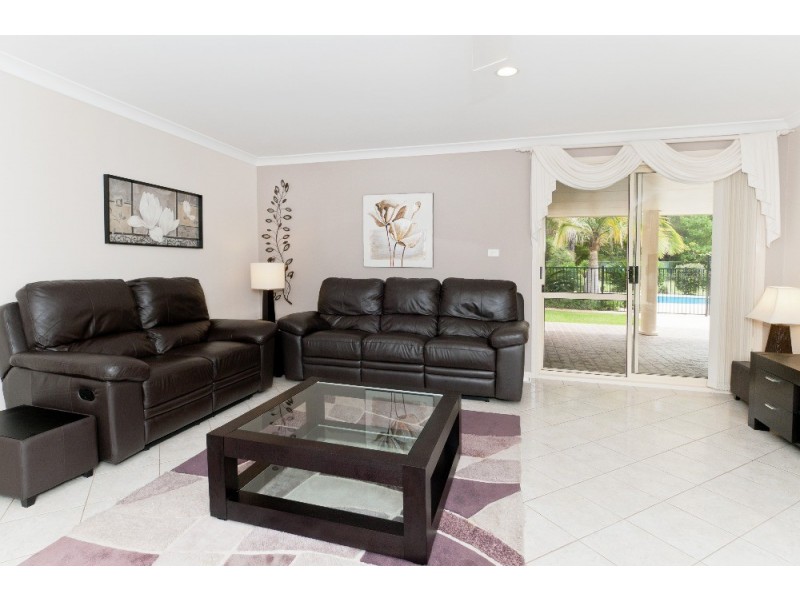 27 Lakeside Way, Lake Cathie NSW 2445