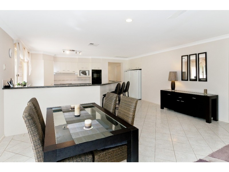 27 Lakeside Way, Lake Cathie NSW 2445