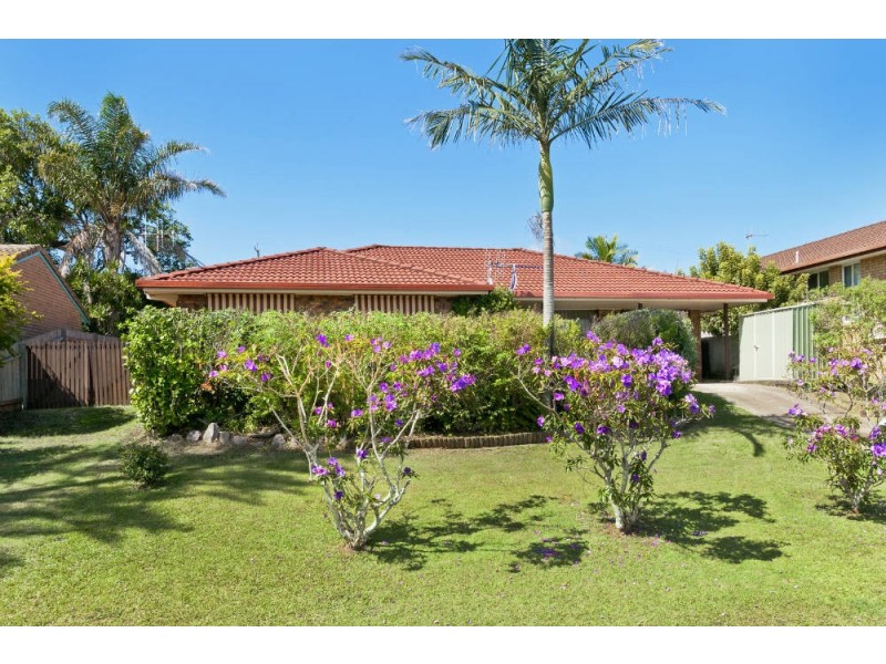 24 Fiona Crescent, Lake Cathie NSW 2445