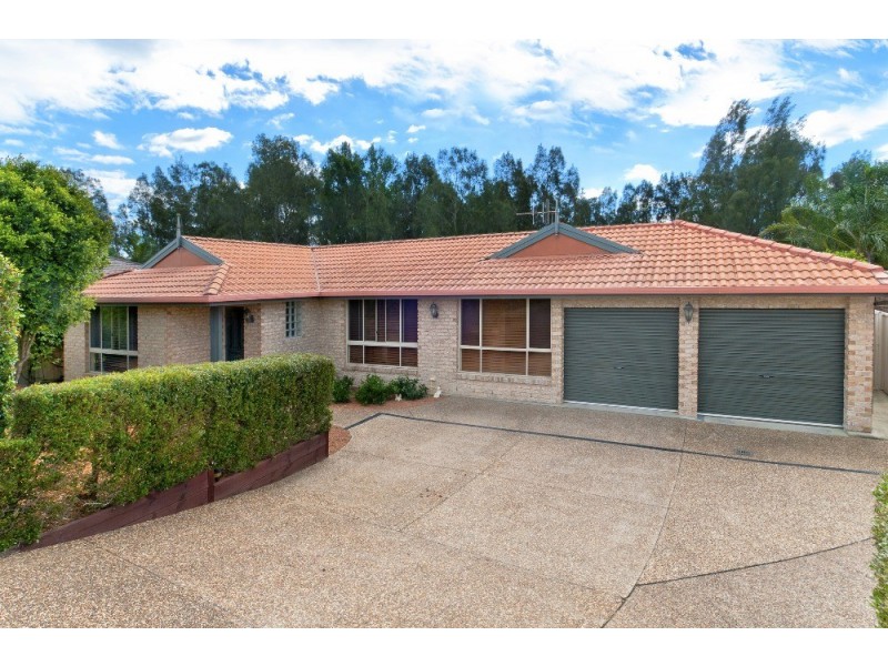 37 Abel Tasman Dr, Lake Cathie NSW 2445