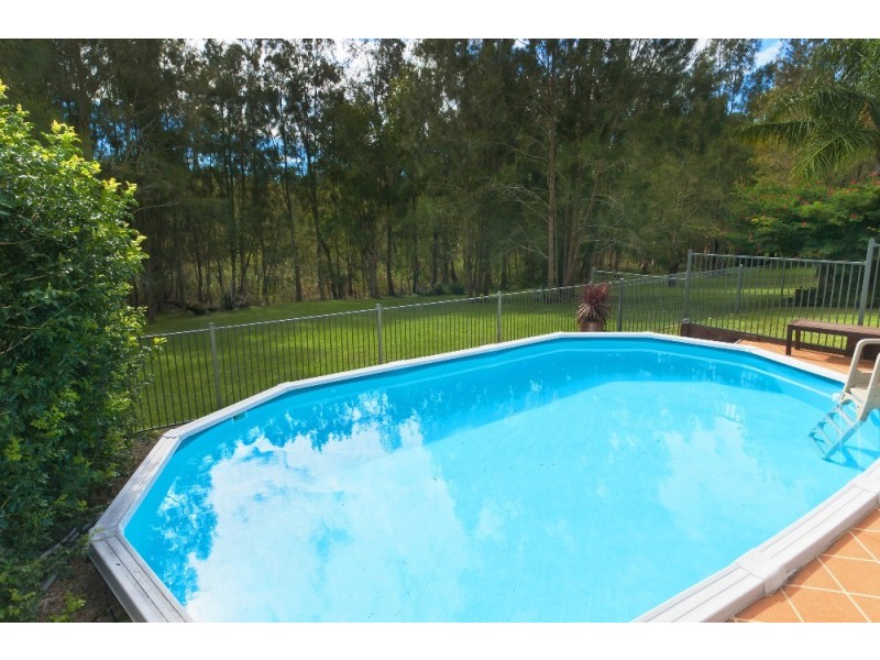 37 Abel Tasman Dr, Lake Cathie NSW 2445