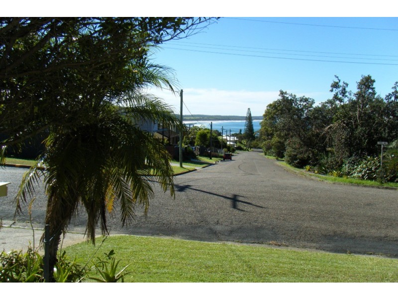 5 Third Ave, Bonny Hills NSW 2445