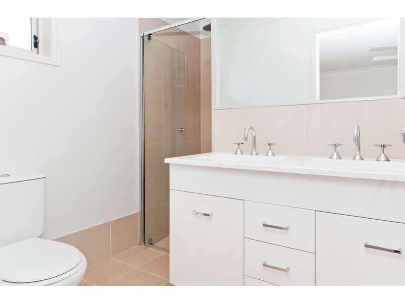 8 Catalina Cl, Lake Cathie NSW 2445