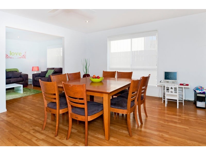 8 Catalina Cl, Lake Cathie NSW 2445