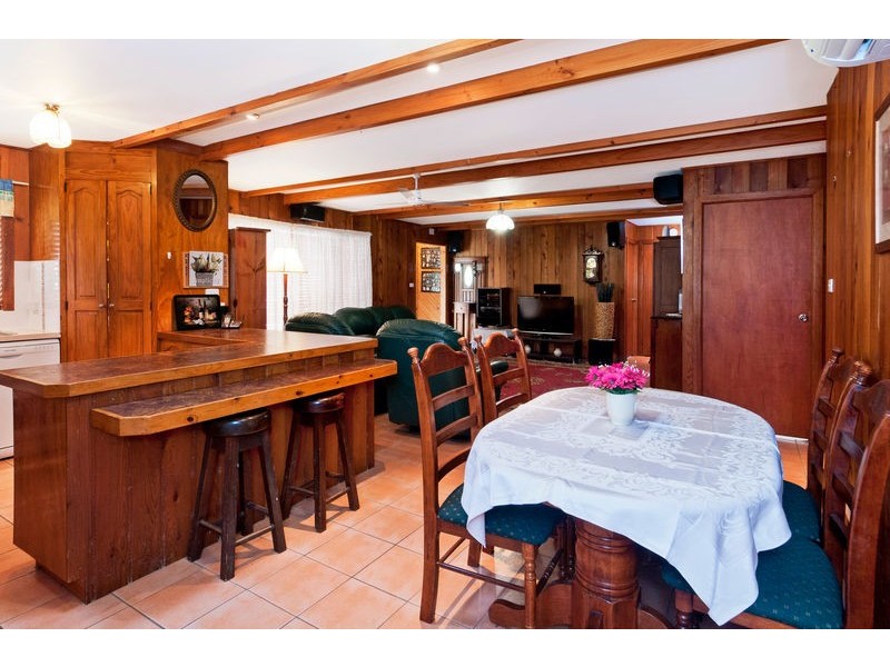 4 Talara Pl, Lake Cathie NSW 2445