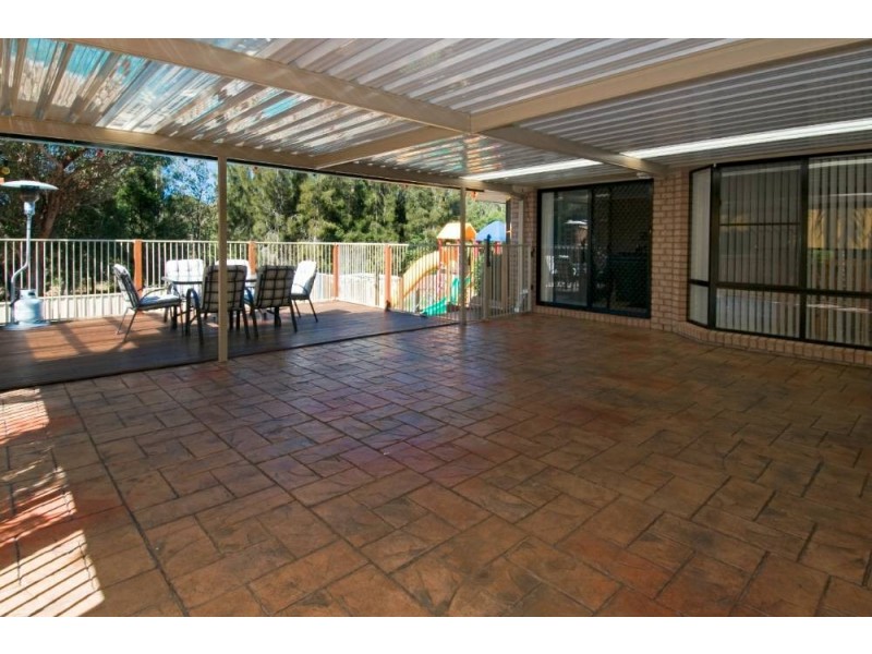 32  Bligh Pl, Lake Cathie NSW 2445