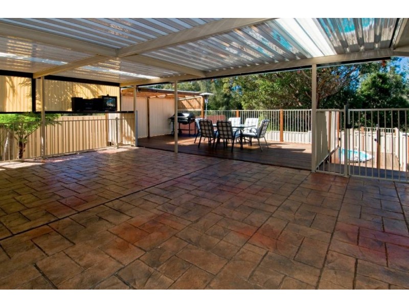 32  Bligh Pl, Lake Cathie NSW 2445