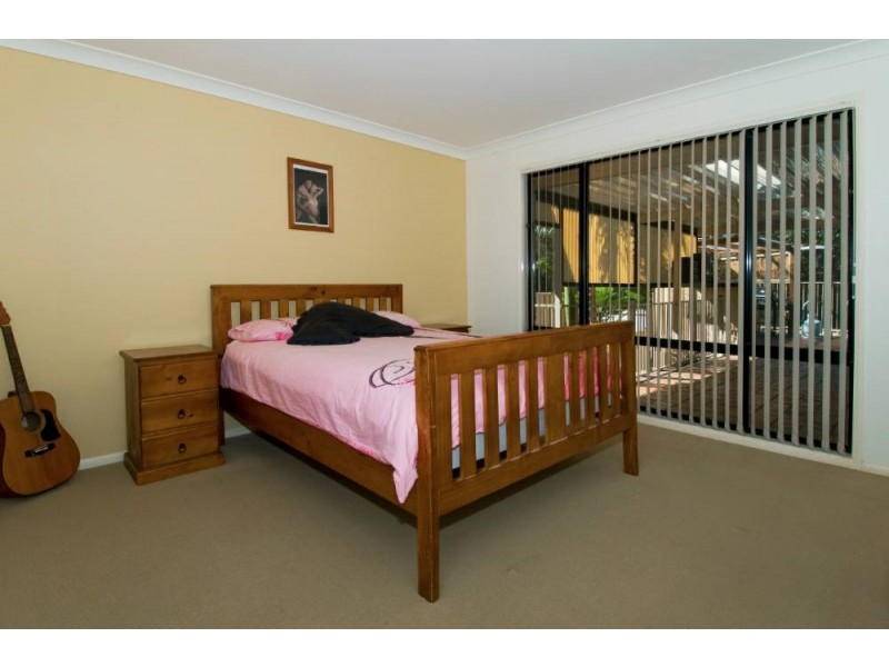 32  Bligh Pl, Lake Cathie NSW 2445