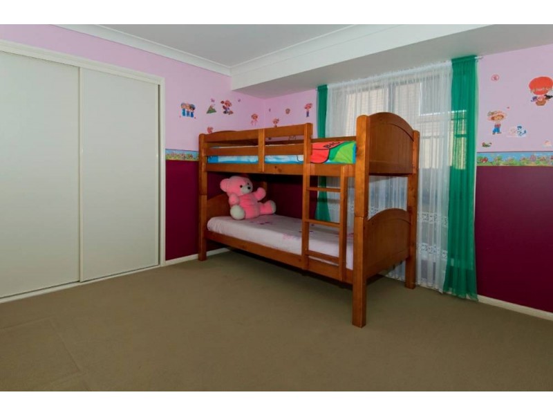 32  Bligh Pl, Lake Cathie NSW 2445