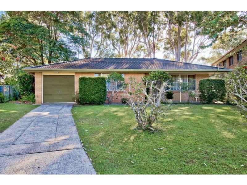 5 Kolora Pl, Lake Cathie NSW 2445