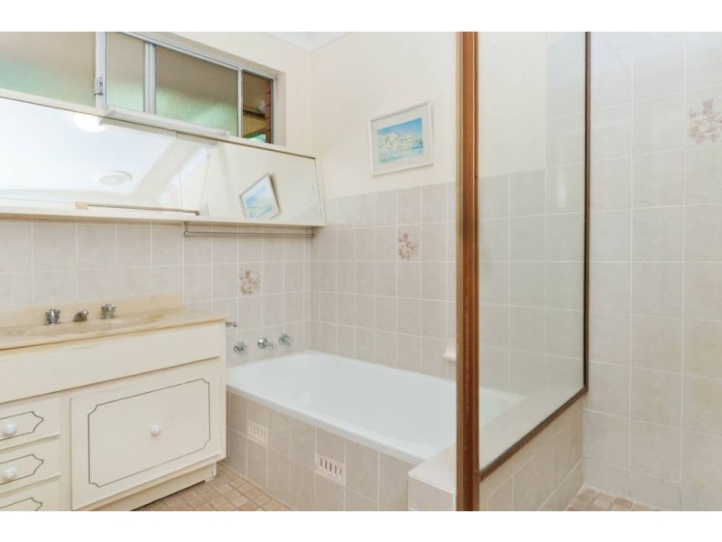 5 Kolora Pl, Lake Cathie NSW 2445