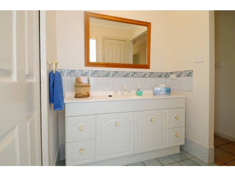 39 Springhill Place, Lake Cathie NSW 2445