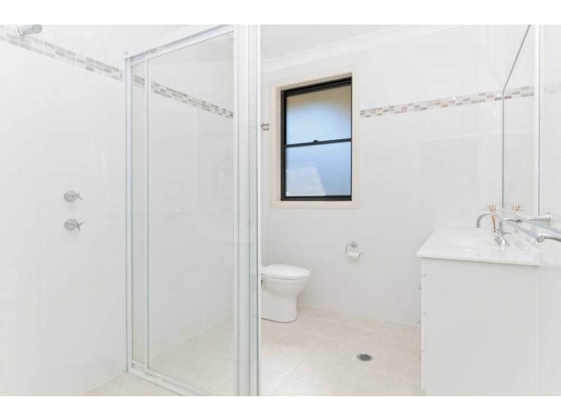 5 Buchan Place, Lake Cathie NSW 2445