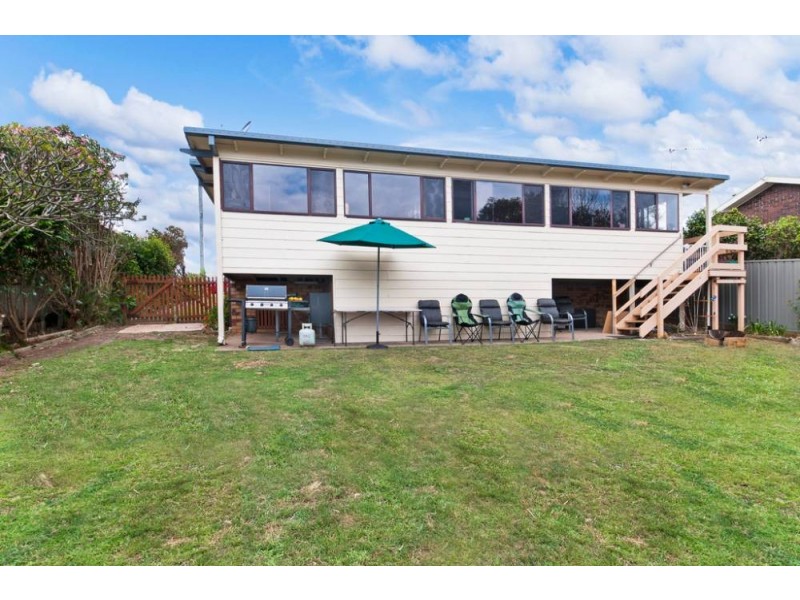 1559 Ocean Dr, Lake Cathie NSW 2445