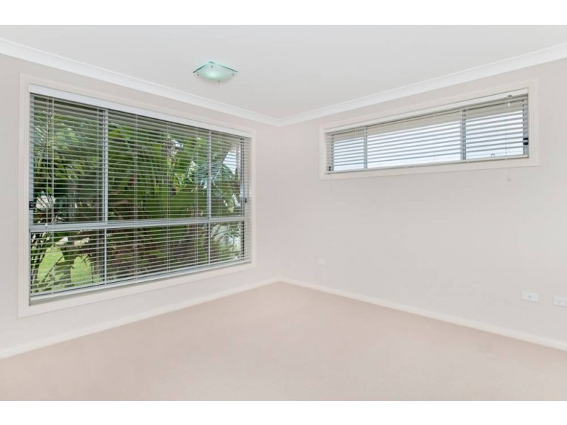 8 Cabarita Cl, Lake Cathie NSW 2445